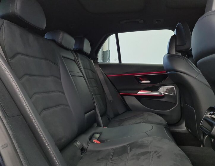 Mercedes-Benz Třídy E Kombi 2,0 l 145 kw