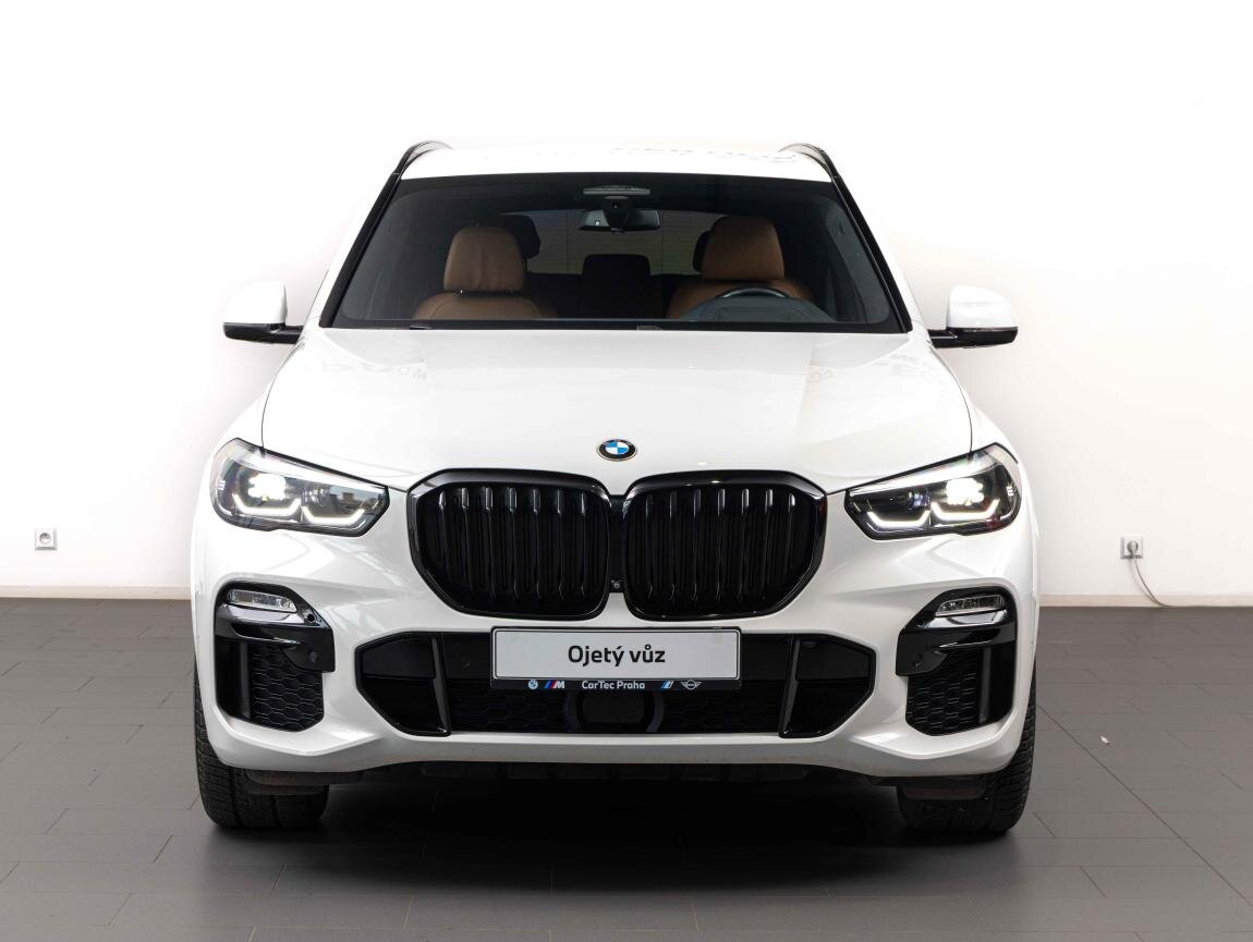 BMW X5 SUV 3,0 l 195 kw