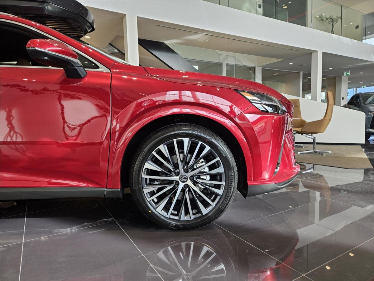 Lexus RX 450h SUV / Terénní 2,5 l 227 kw