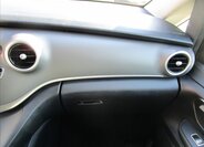 Mercedes-Benz Třídy V Kombi 2,1 l 140 kw