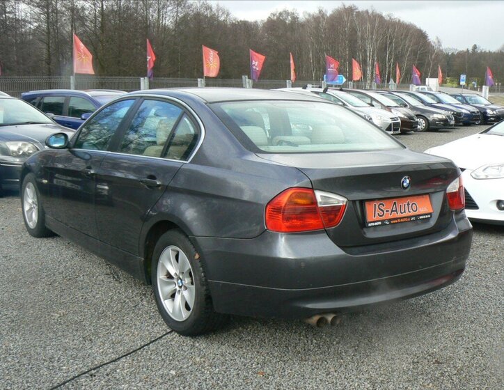 BMW Řada 3 Ostatní 2,5 l 160 kw