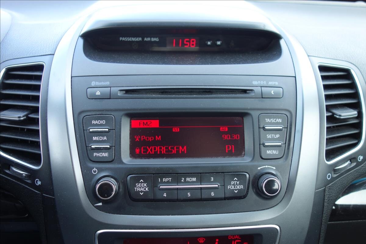 KIA Sorento SUV 2,2 l 145 kw