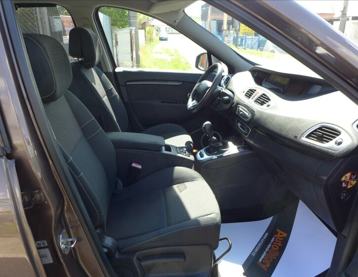 Renault Scénic Kombi 1,9 l 96 kw