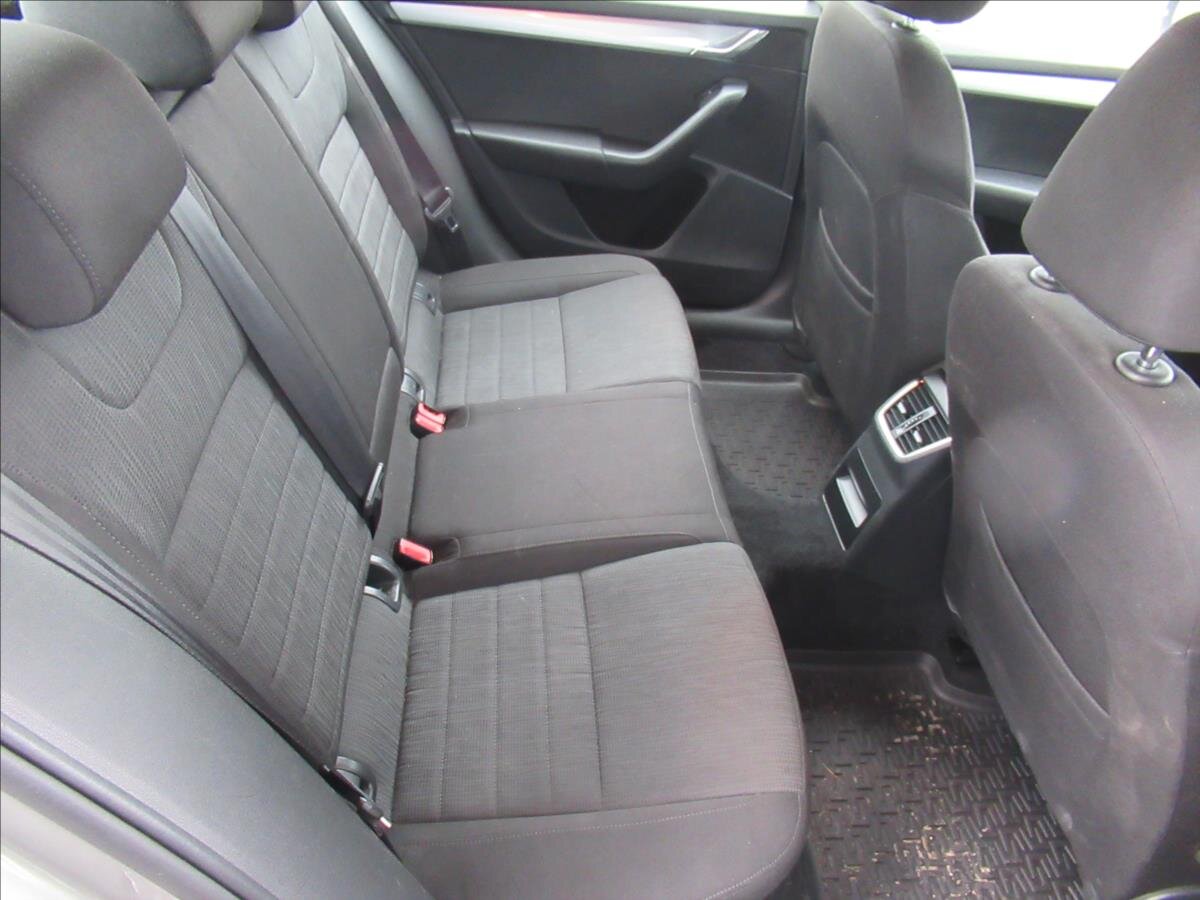 Škoda Octavia Sedan 1,6 l 81 kw