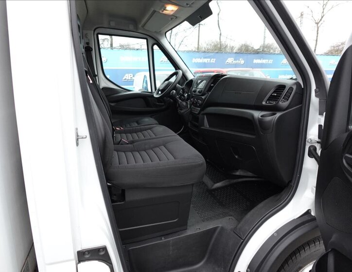 Iveco Daily Skříň 2,3 l 115 kw