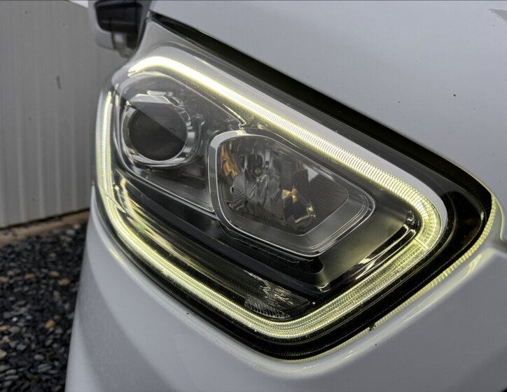 Ford Transit Custom 8