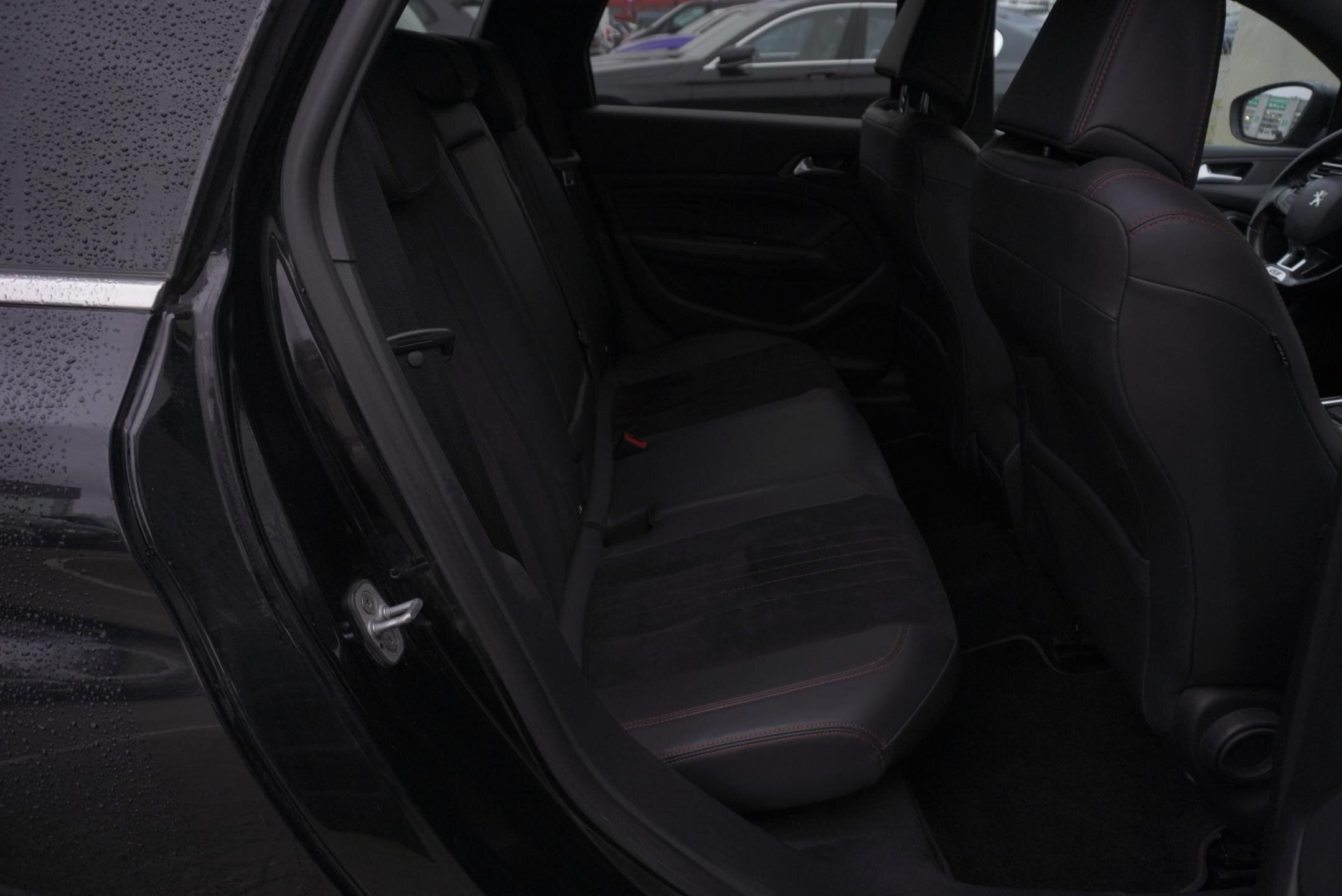 Peugeot 308 Kombi 2,0 l 133 kw