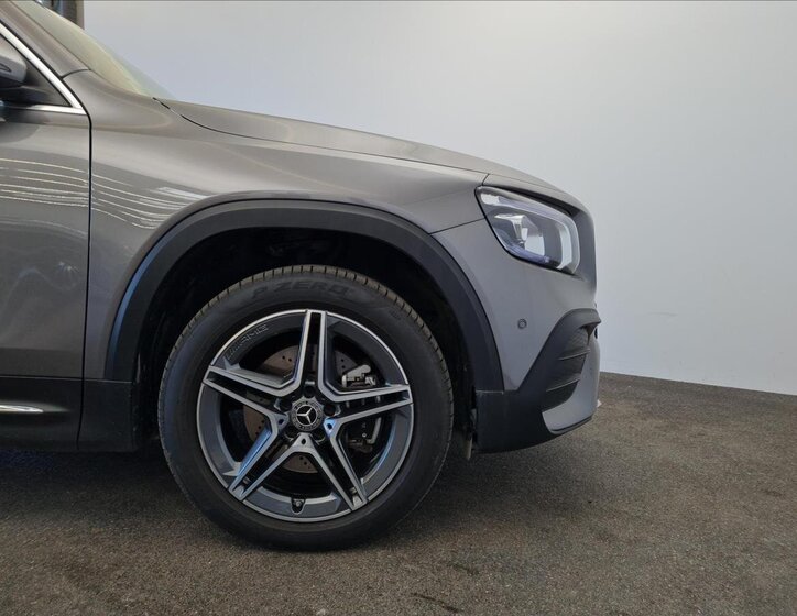 Mercedes-Benz GLB 22
