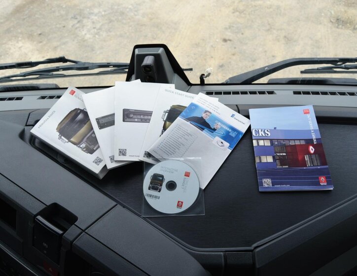 Renault Ostatní Ostatní 10,8 l 345 kw