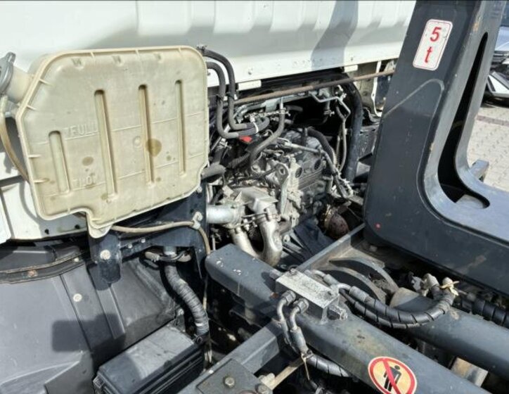 Mitsubishi Canter Ostatní 3,0 l 107 kw