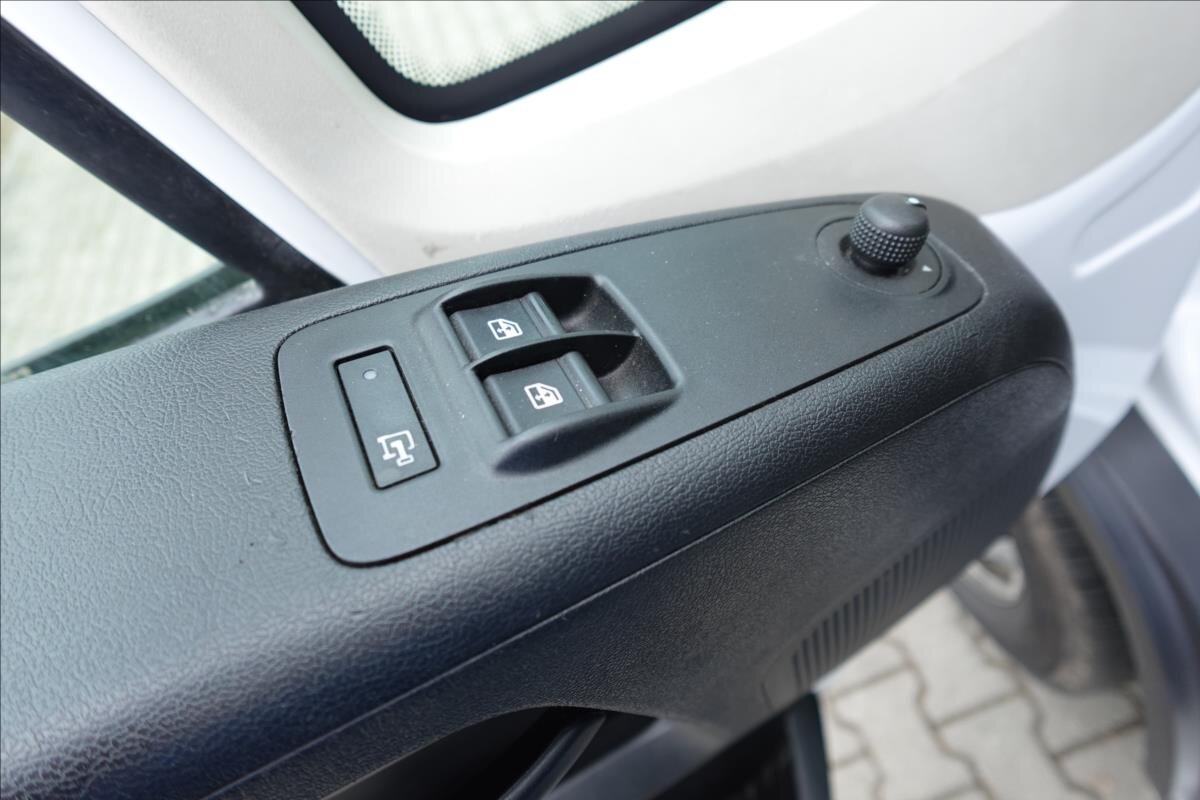 Peugeot Boxer Ostatní 2,2 l 121 kw