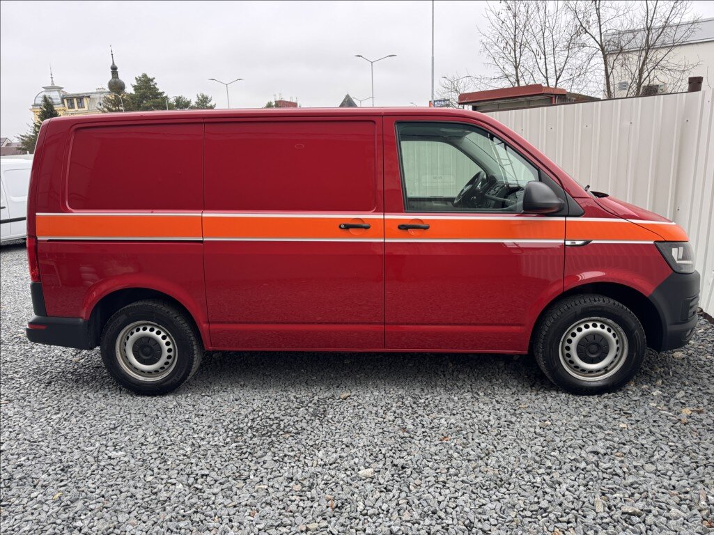 Volkswagen Transporter Skříň 2,0 l 110 kw