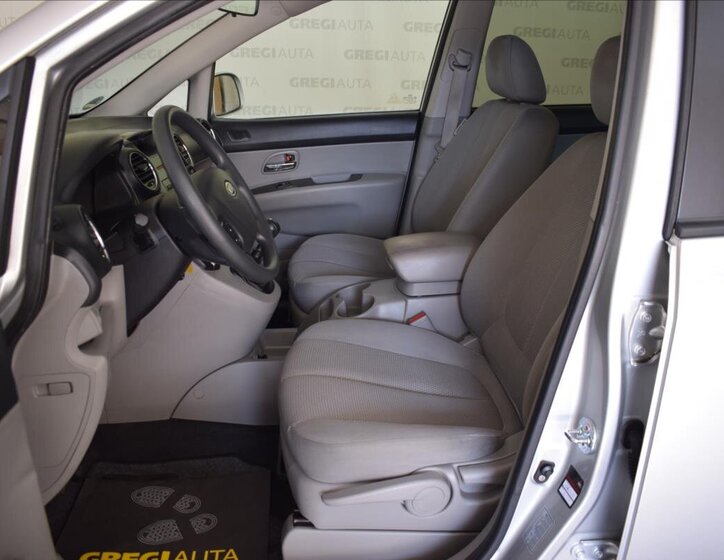 KIA Carens MPV 1,6 l 94 kw