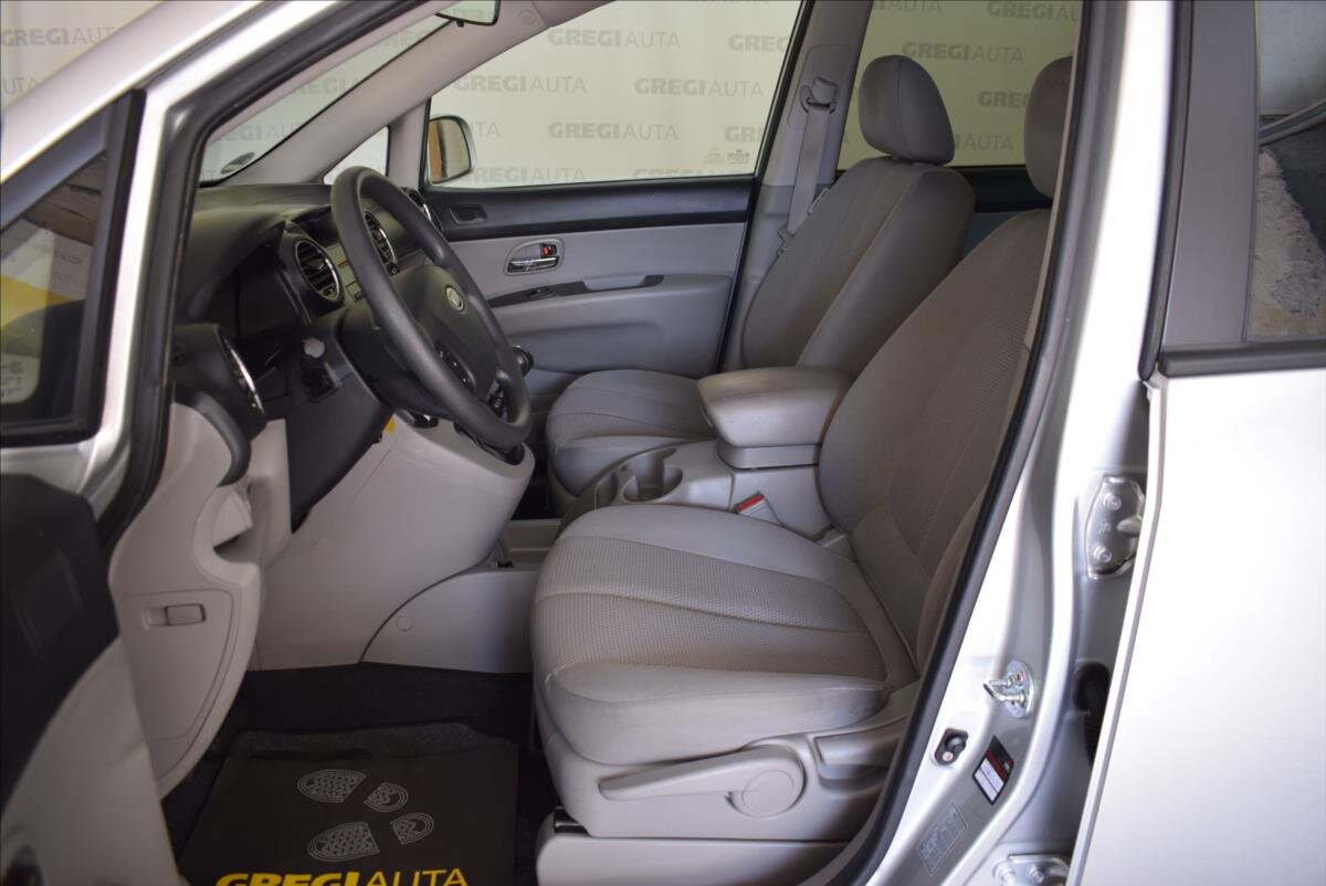 KIA Carens MPV 1,6 l 94 kw