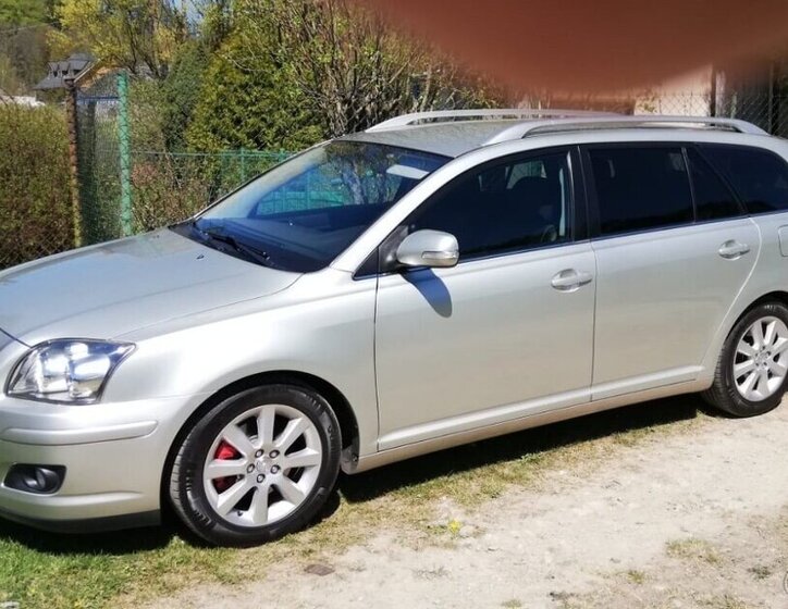 Toyota Avensis Kombi 0,0 0