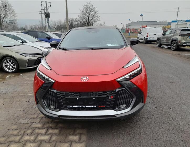 Toyota C-HR 5