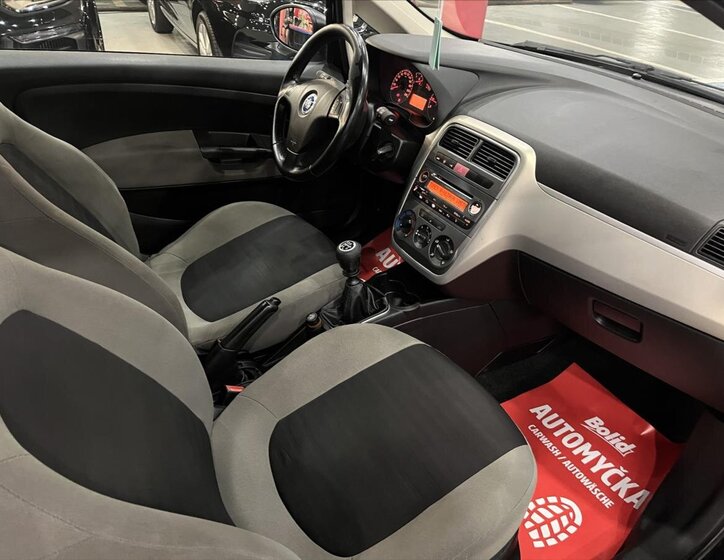 Fiat Grande Punto Hatchback 1,4 l 57 kw