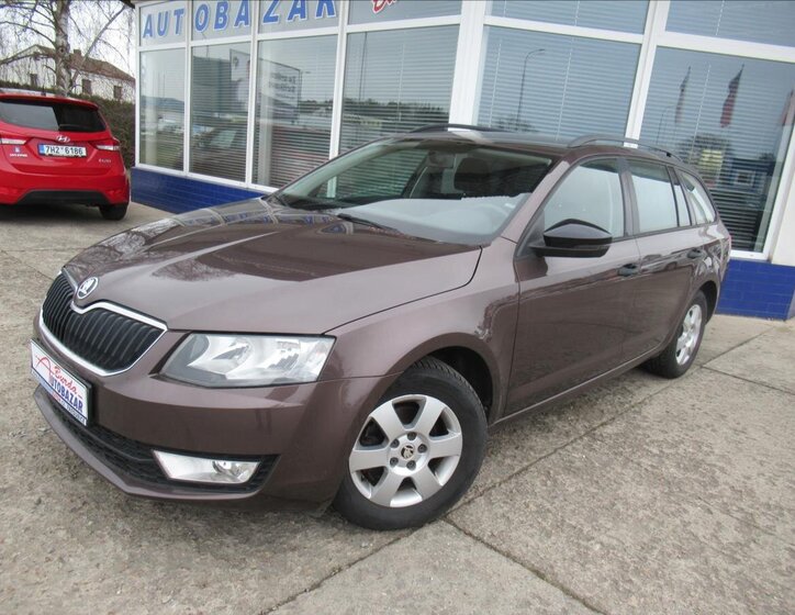 Škoda Octavia Kombi 1,2 l 77 kw