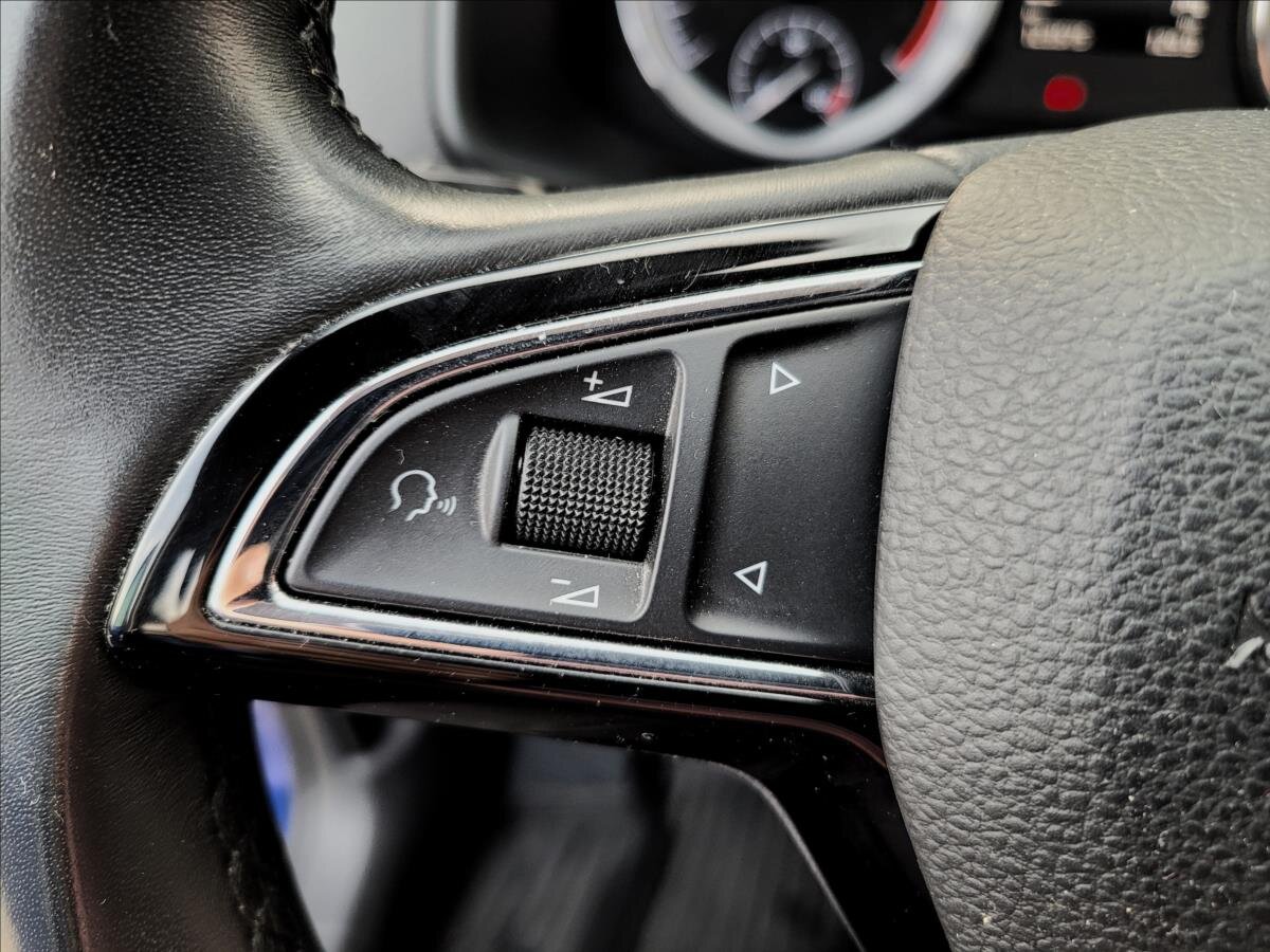 Škoda Karoq SUV / Terénní 1,6 l 85 kw