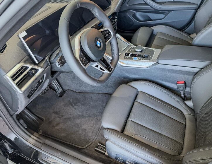 BMW i4 Ostatní 0,0 210 kw