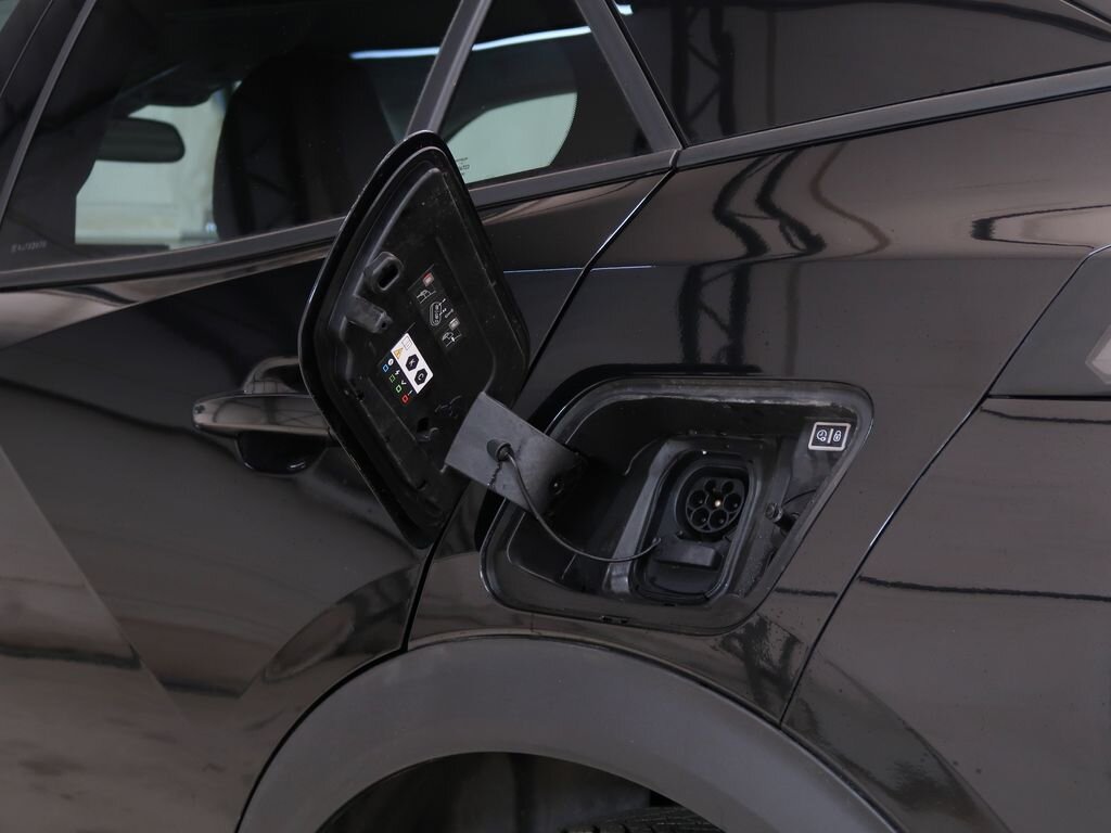 Peugeot 2008 SUV 0,0 100 kw