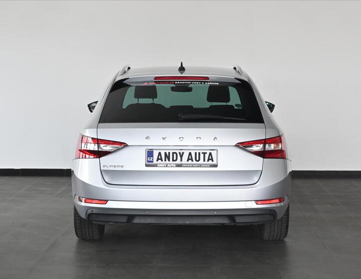 Škoda Superb 4