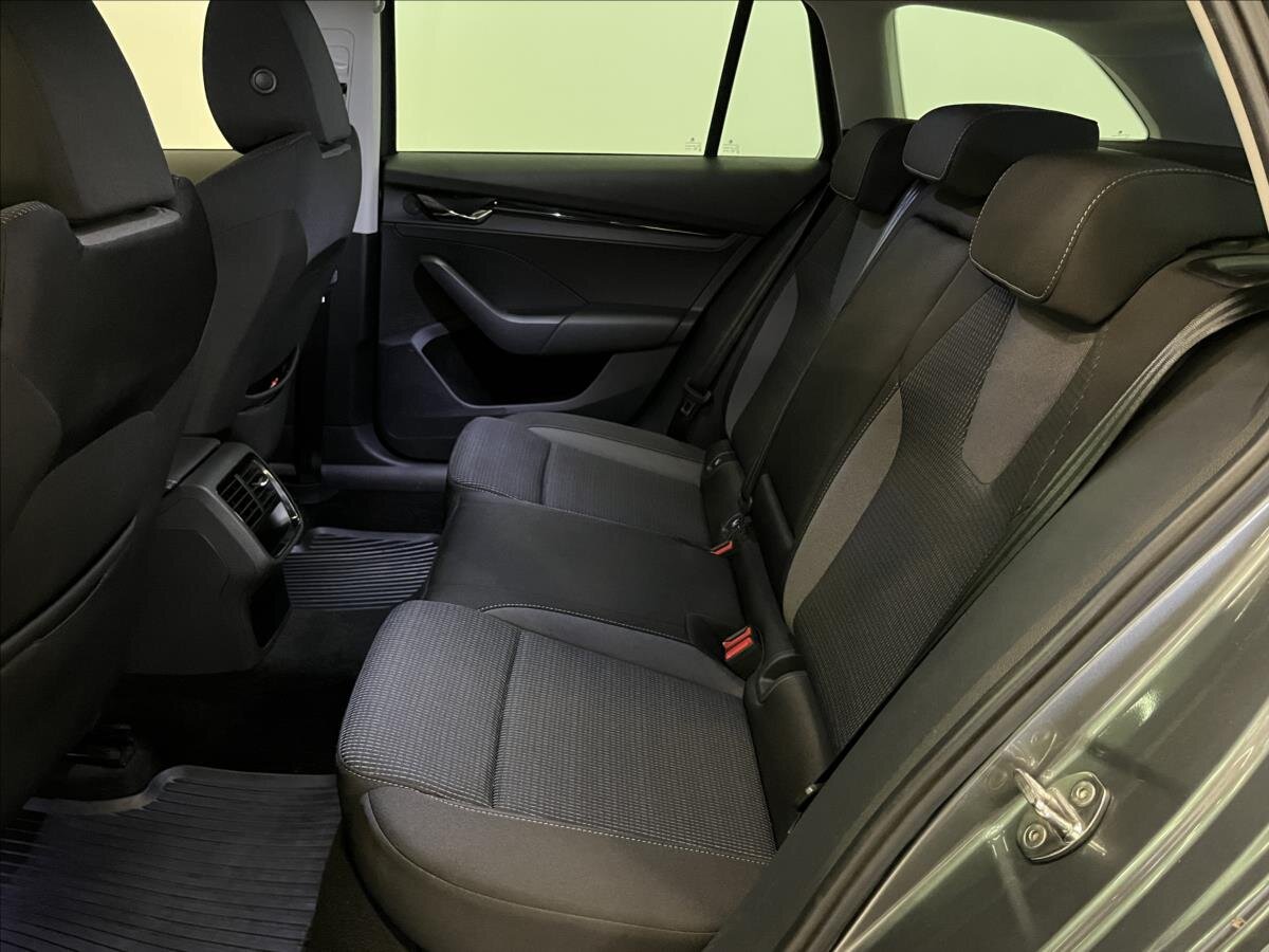 Škoda Octavia Kombi 2,0 l 110 kw