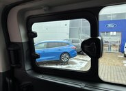 Ford Tourneo Custom 22