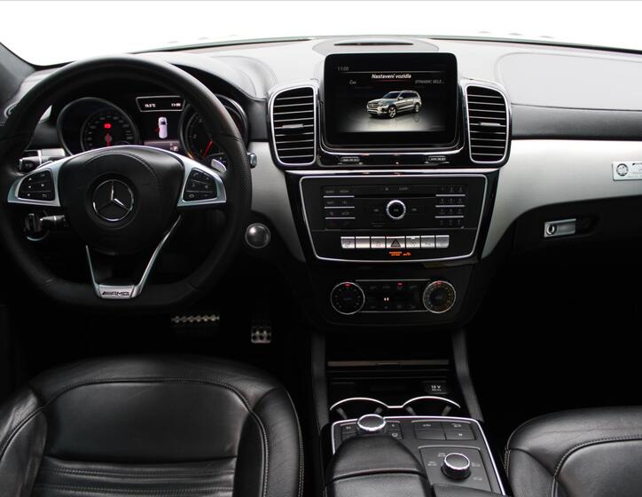 Mercedes-Benz GLS 17