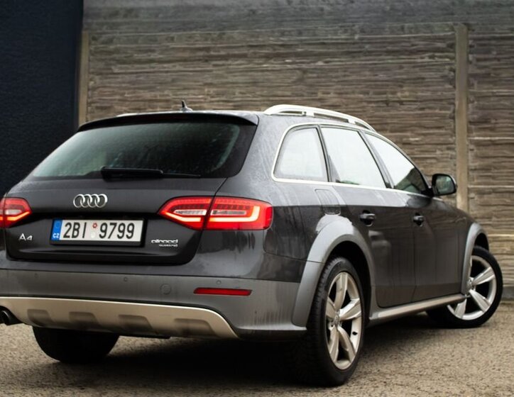 Audi A4 Kombi 2,0 l 110 kw