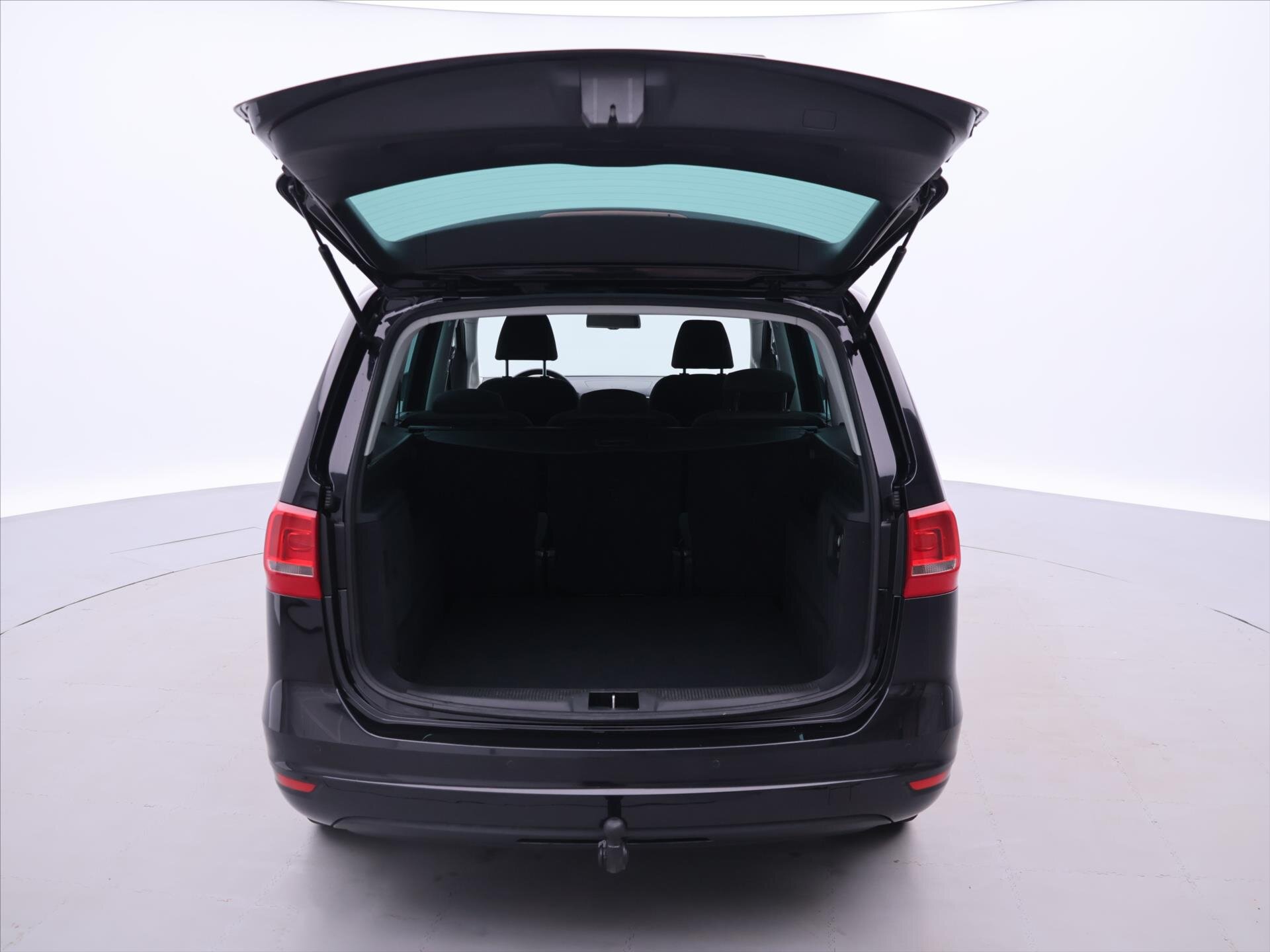 Volkswagen Sharan MPV 2,0 l 103 kw