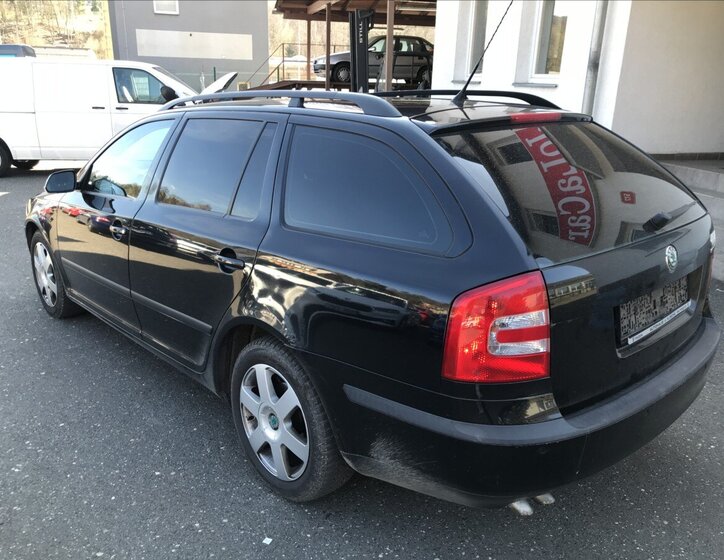 Škoda Octavia Kombi 2,0 l 103 kw