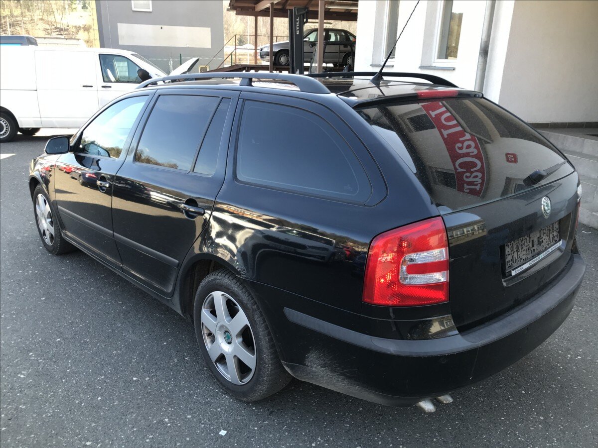Škoda Octavia Kombi 2,0 l 103 kw