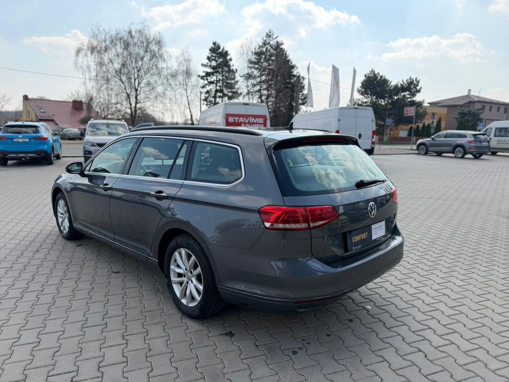 Volkswagen Passat Kombi 2,0 l 110 kw