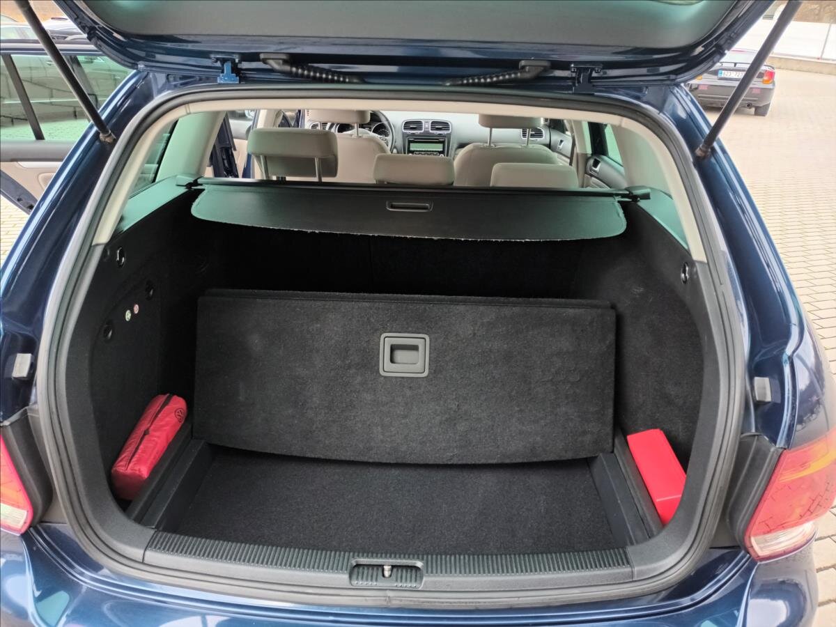 Volkswagen Golf Kombi 1,2 l 63 kw