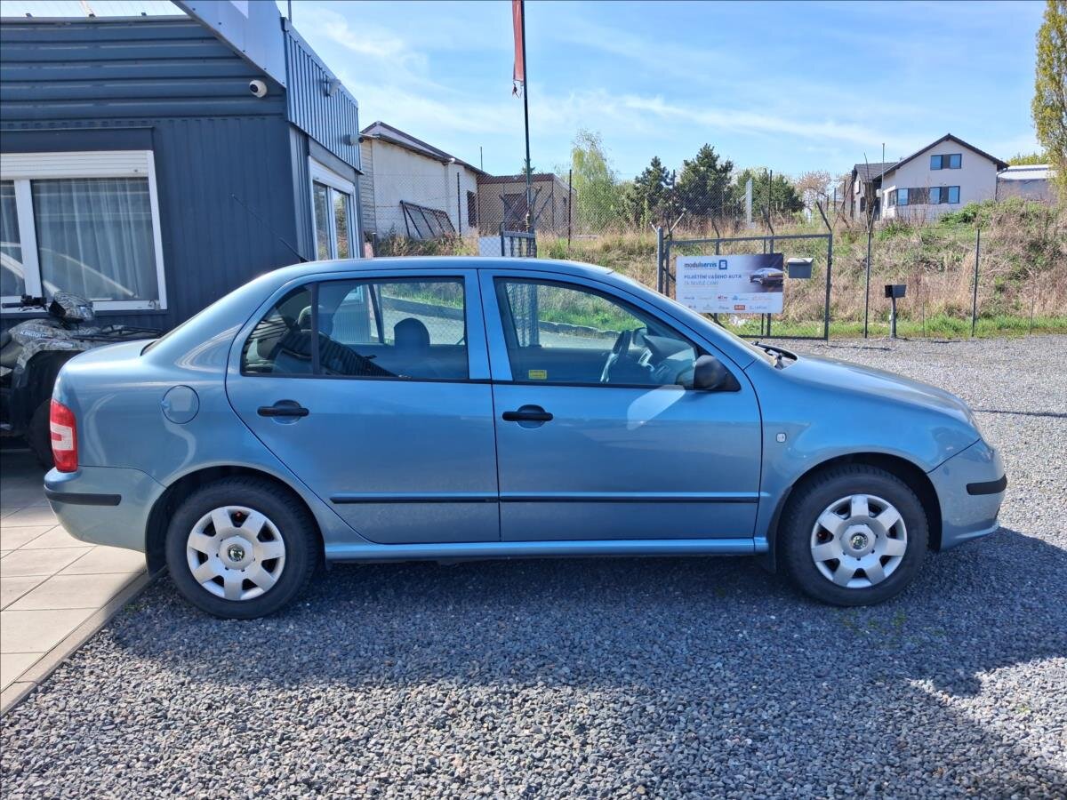 Škoda Fabia Sedan / Limuzína 1,2 l 47 kw