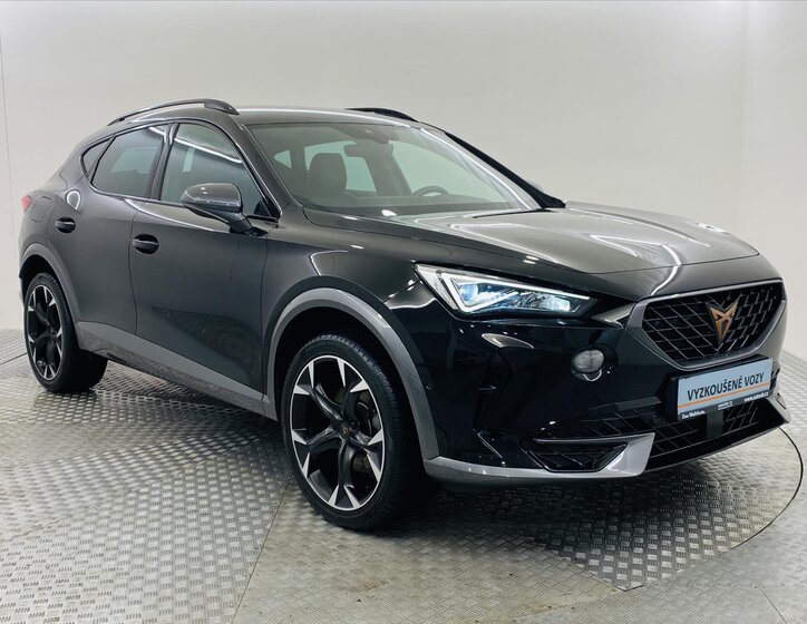 Cupra Formentor SUV / Terénní 2,0 l 110 kw