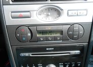 Ford Mondeo Liftback 1,8 l 92 kw