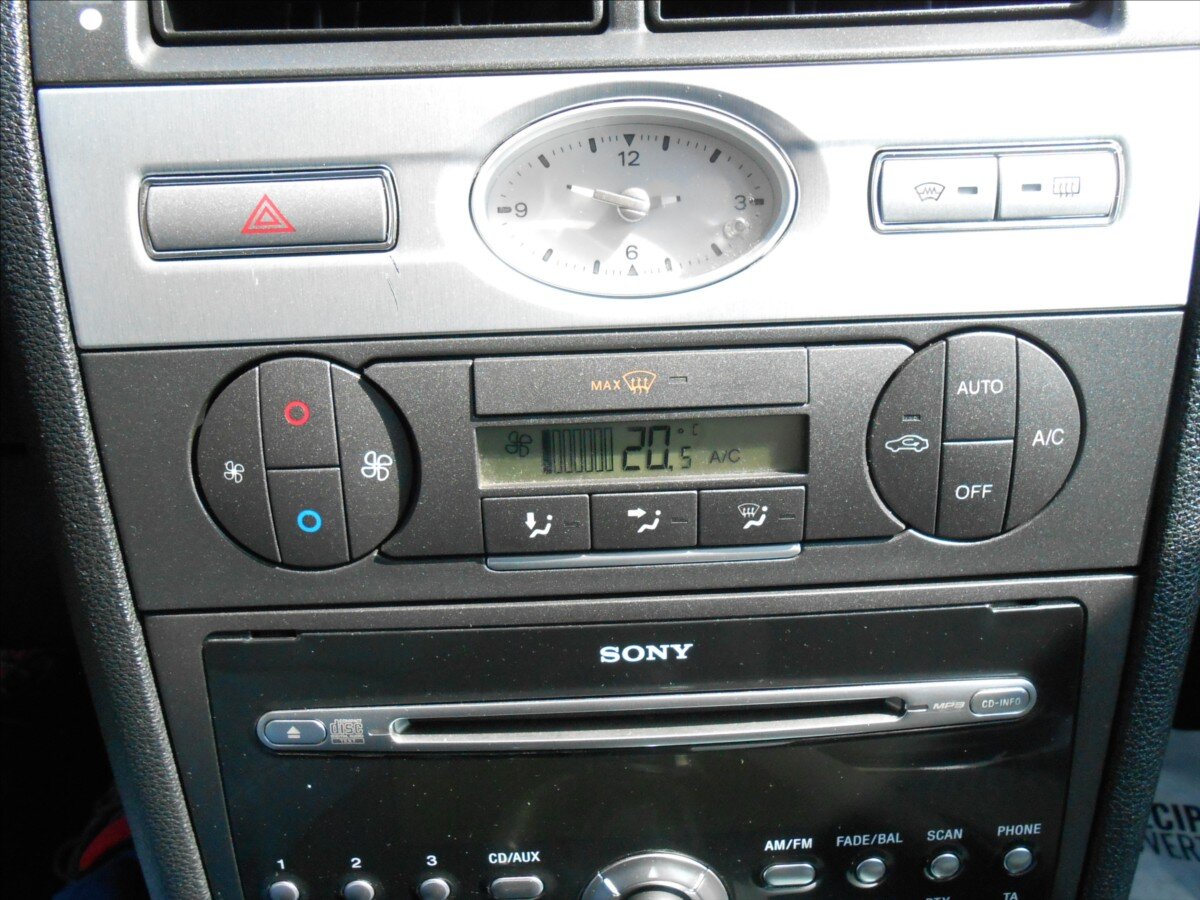 Ford Mondeo Liftback 1,8 l 92 kw