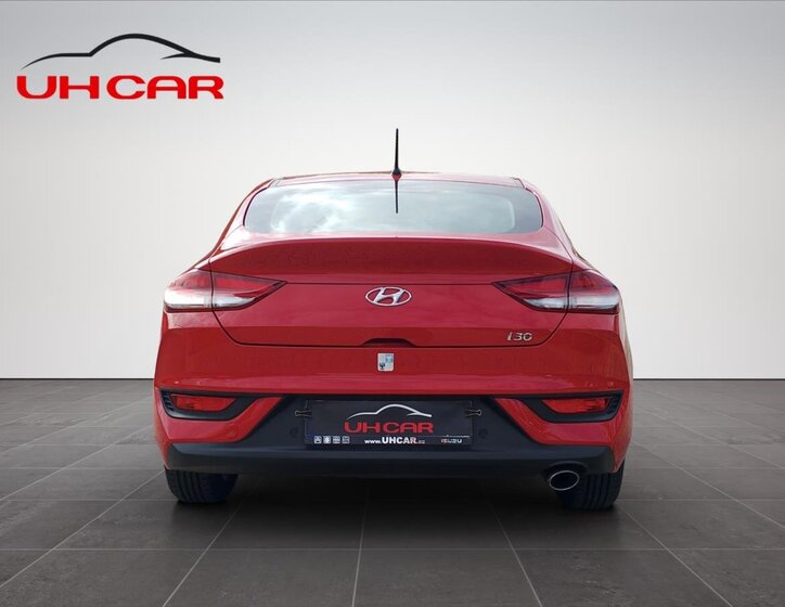 Hyundai i30 Liftback 1,4 l 103 kw