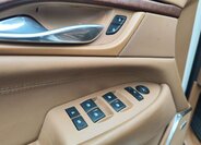 Cadillac Escalade 34