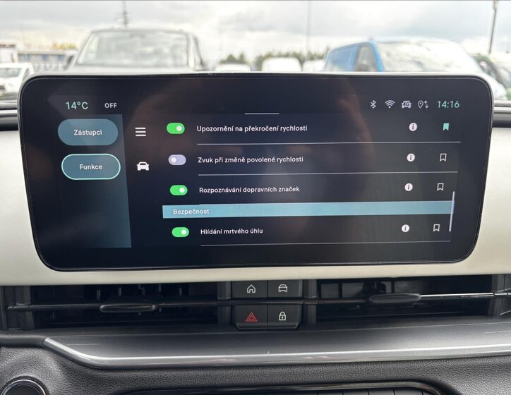 Fiat 600 SUV / Terénní 1,2 l 100 kw