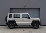 Suzuki Jimny SUV 1,5 l 75 kw
