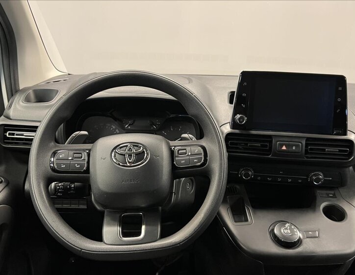 Toyota ProAce City Verso MPV 1,2 l 96 kw