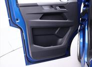 Volkswagen Multivan 11