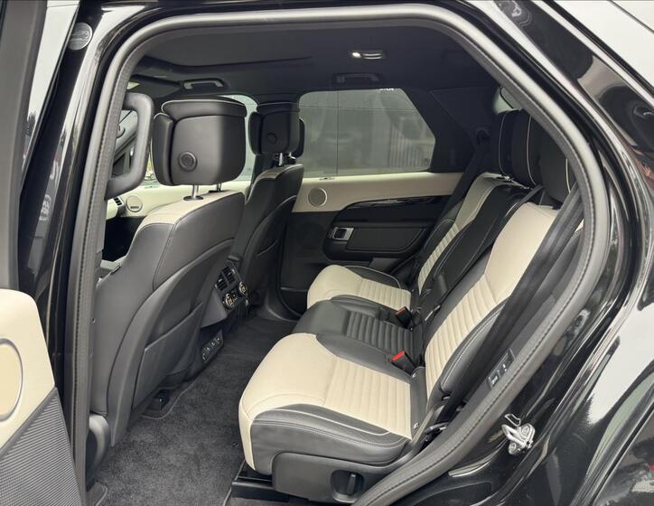 Land Rover Discovery 12