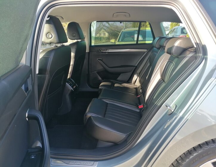 Škoda Superb Kombi 2,0 l 110 kw