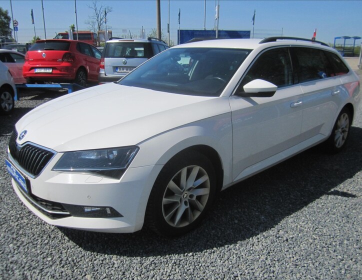 Škoda Superb 1