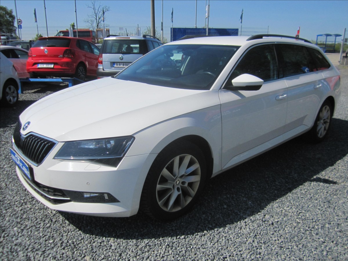Škoda Superb