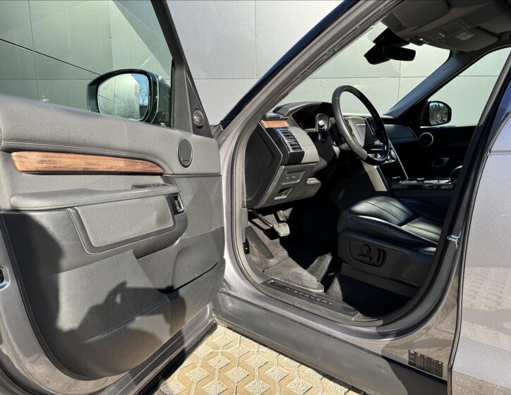 Land Rover Discovery SUV / Terénní 3,0 l 225 kw